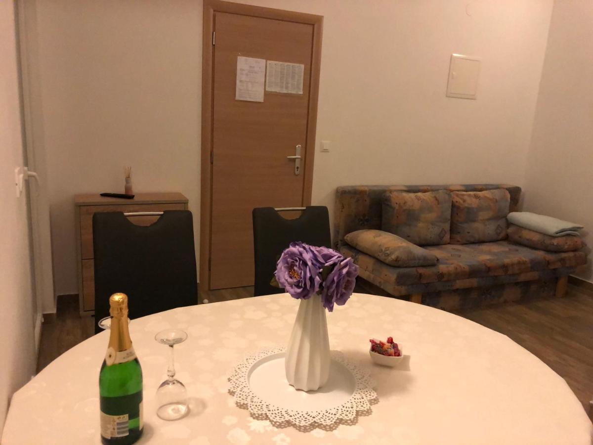 Apartmani Ivana Cres Luaran gambar